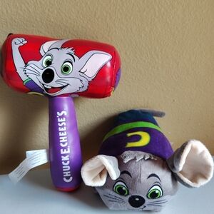 Chuck E. Cheese Pizza Lot Of 2 Collectible Toys Stackable Plush & Soft Hammer
